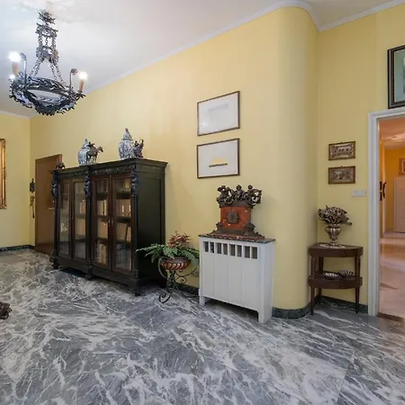 Elegante A Due Passi Dal Centro *